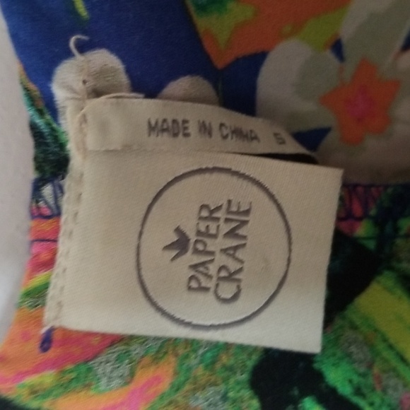 Paper Crane Tropical Floral Women's Tank Top - Picture 2 of 2